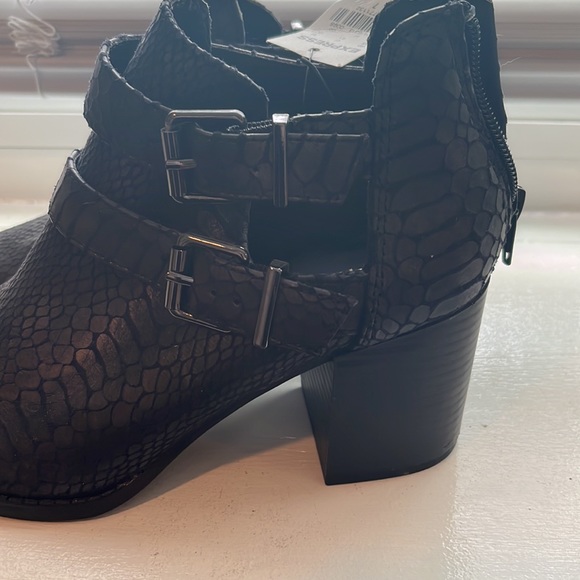 Express booties - Picture 3 of 7